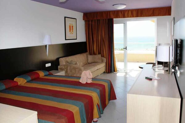 habitacion-doble-vista-mar-sbh-monica-beach